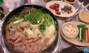 Gopchangjeongol (곱창전골)